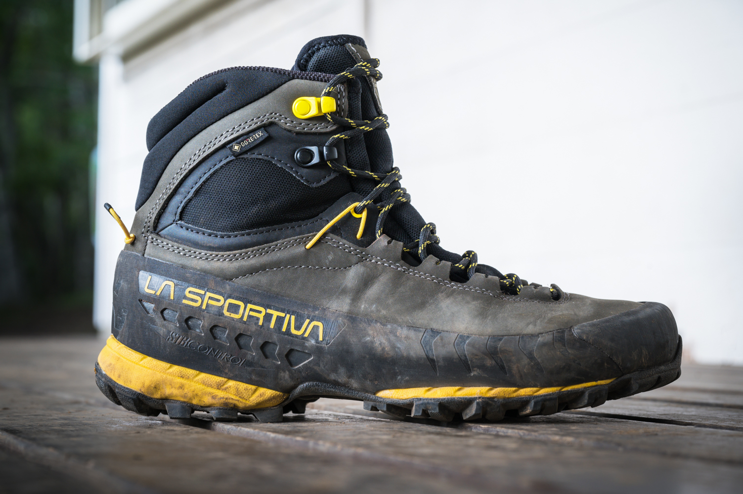 T Rabus スポルティバ・トラバース X5 GTX|大ヒット登山靴の人気の秘密 | YAMAP MAGAZINE